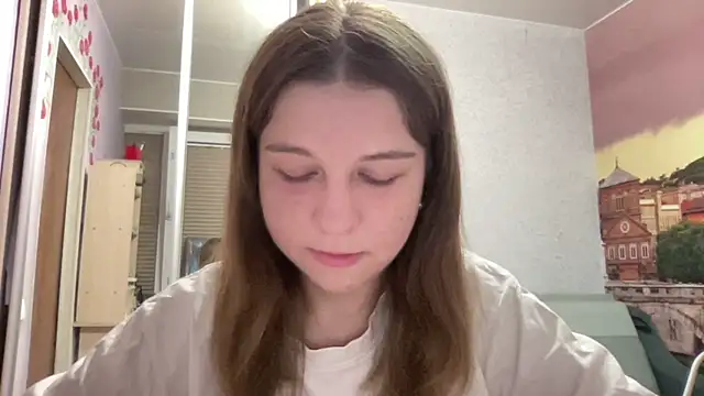 HwaTrippel online show from July 2026 06:16:02 PM