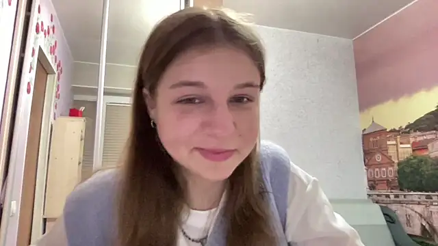 HwaTrippel online show from June 2026 06:06:01 PM