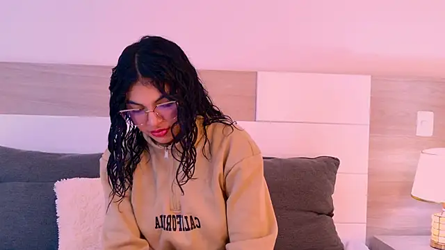 MelodyAlvarez online show from July 2026 11:31:01 AM