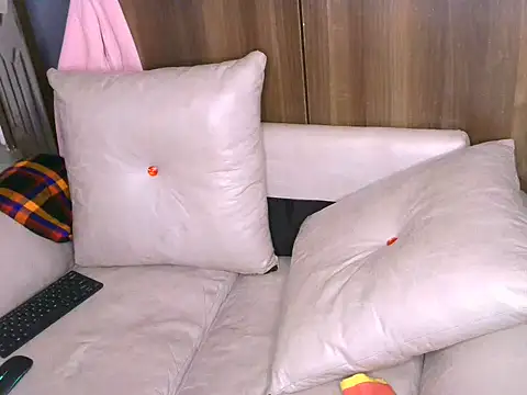 Bustycece online show from July 2026 10:27:01 AM