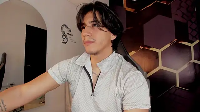 Alexx Cano  online show from August 2026 03:12:01 AM