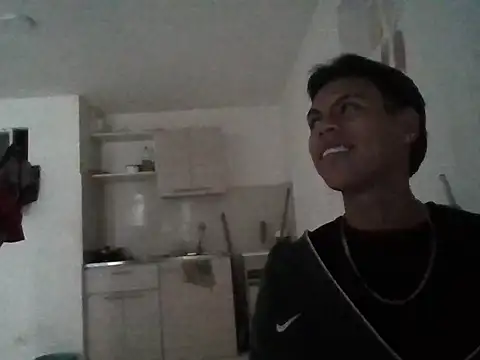 sebas atractivo online show from June 2026 10:20:01 PM
