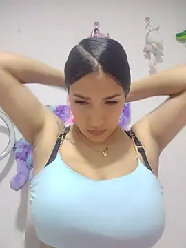 sofia milky online show from July 2026 04:51:02 AM