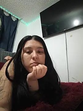 calicamw online show from June 2026 02:33:02 AM