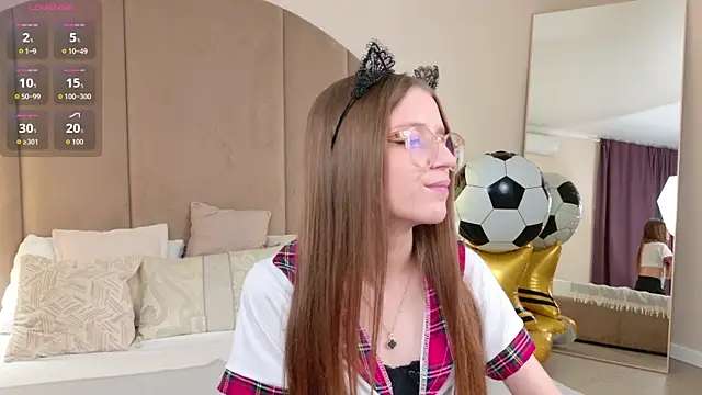 StellaMour online show from July 2026 05:10:01 PM
