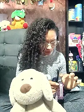 Estrella2001 online show from July 2026 07:36:02 PM