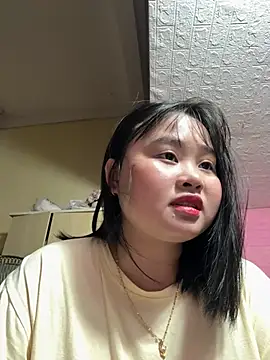 Snapshot of Elysia679 chatting on June 2026 04:13:02 PM Elysia679 online show from June 2026 04:13:02 PM