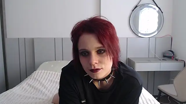 Red RoxyFoxy online show from June 2026 02:16:02 AM