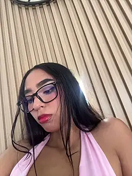 sofi-jimenez online show from June 2026 11:38:01 AM
