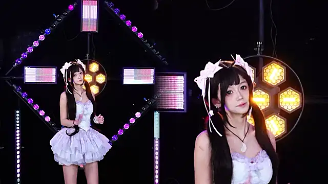 Alice-520 online show from July 2026 10:37:02 AM