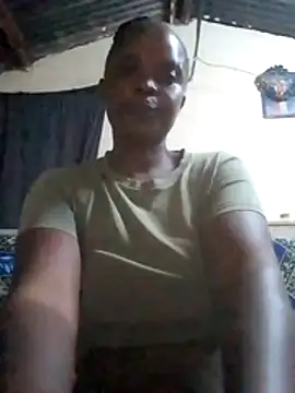 Snapshot of queen-shanty chatting on June 2026 08:03:02 PM queen-shanty online show from June 2026 08:03:02 PM