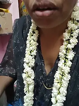 Snapshot of Tamilsexy35 chatting on July 2026 03:04:01 AM Tamilsexy35 online show from July 2026 03:04:01 AM