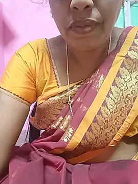 Snapshot of Tamilsexy35 chatting on July 2026 05:13:01 PM Tamilsexy35 online show from July 2026 05:13:01 PM