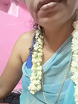 Snapshot of Tamilsexy35 chatting on July 2026 10:31:02 PM Tamilsexy35 online show from July 2026 10:31:02 PM