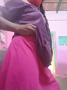 Snapshot of Tamilsexy35 chatting on June 2026 04:10:02 AM Tamilsexy35 online show from June 2026 04:10:02 AM