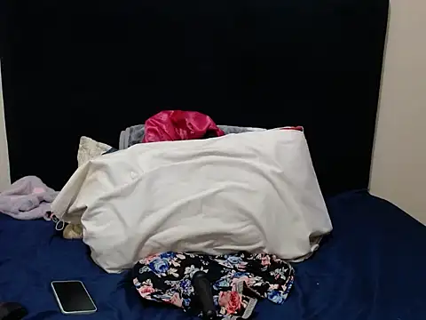 KinkyPetite18 online show from July 2026 08:25:02 AM