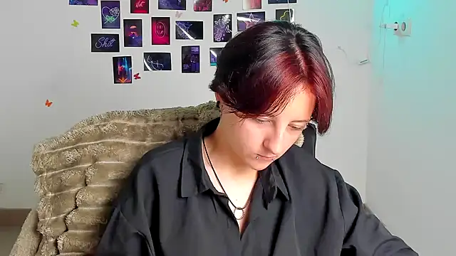 Dilara Kiss  online show from July 2026 11:07:02 AM