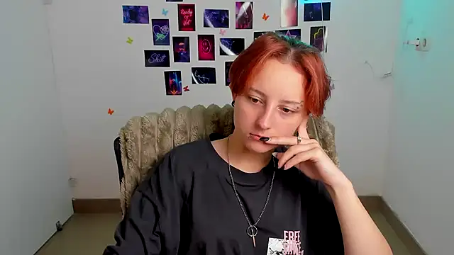 Dilara Kiss  online show from July 2026 05:14:01 AM