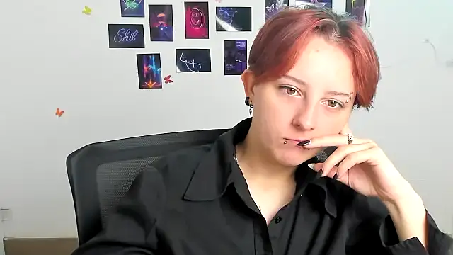 Dilara Kiss  online show from June 2026 05:24:02 AM