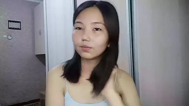 SusieSkepple online show from July 2026 12:09:01 PM