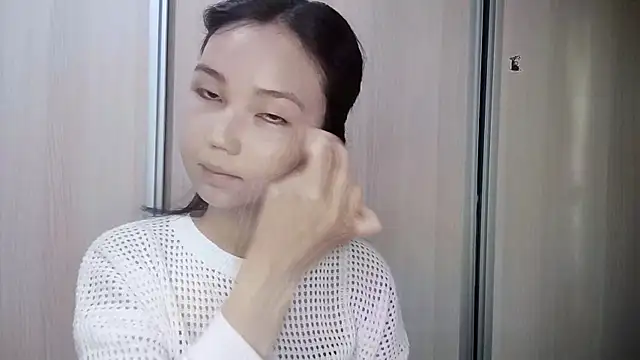 SusieSkepple online show from June 2026 12:10:02 PM
