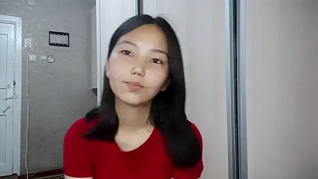 SusieSkepple online show from July 2026 12:05:02 PM