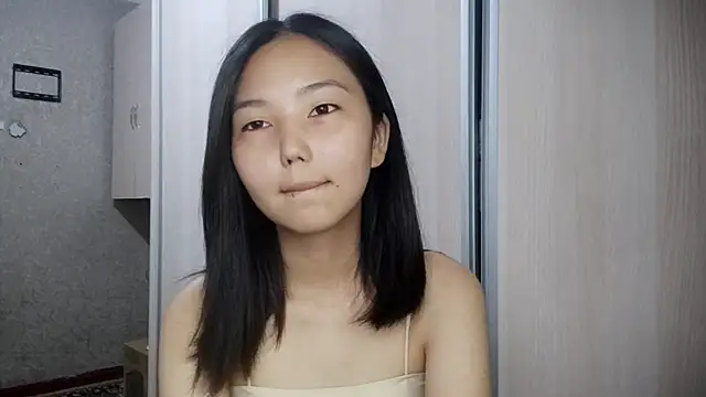 SusieSkepple online show from July 2026 12:05:02 PM