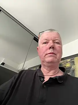 cumboy online show from April 2026 12:09:01 PM