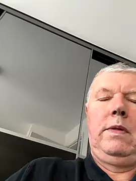 cumboy online show from November 2025 12:49:02 PM