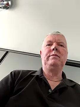 cumboy online show from December 2025 01:06:01 PM