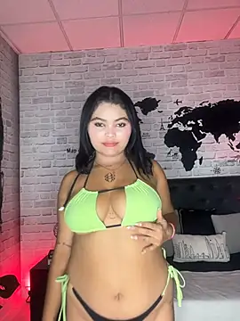 Snapshot of HoneyBunXXX chatting on July 2026 01:19:01 PM HoneyBunXXX online show from July 2026 01:19:01 PM