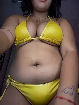 Snapshot of HoneyBunXXX chatting on July 2026 01:09:02 PM HoneyBunXXX online show from July 2026 01:09:02 PM
