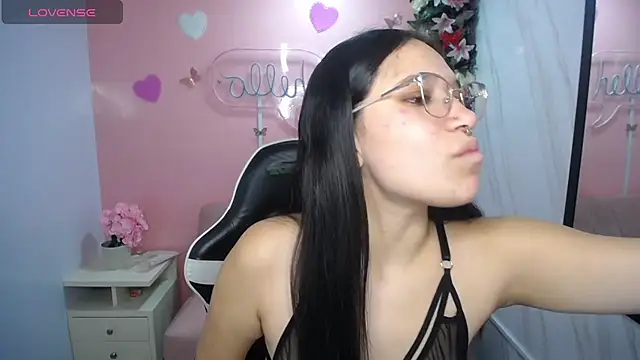 Lia Rose ch online show from August 2026 03:04:02 AM