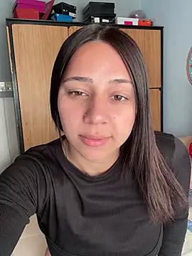 Snapshot of Morena_hot2 chatting on June 2026 05:02:01 PM Morena hot2 online show from June 2026 05:02:01 PM