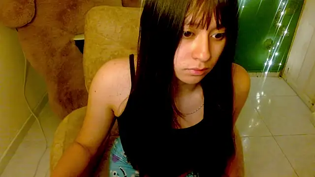 Snapshot of islarose546 chatting on June 2026 01:27:01 PM islarose546 online show from June 2026 01:27:01 PM