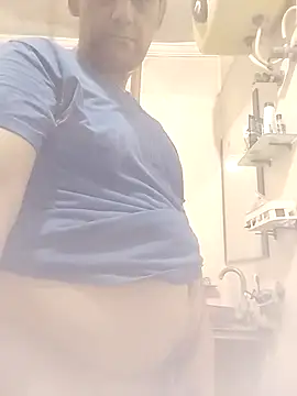 chuby38male online show from June 2026 12:33:01 PM