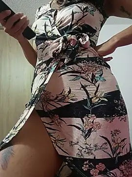 Snapshot of Claro_de_Luna chatting on July 2026 12:40:01 AM Claro de Luna online show from July 2026 12:40:01 AM