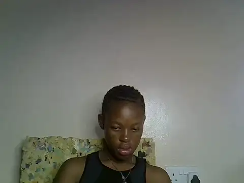 pretty albright online show from June 2026 11:33:02 PM