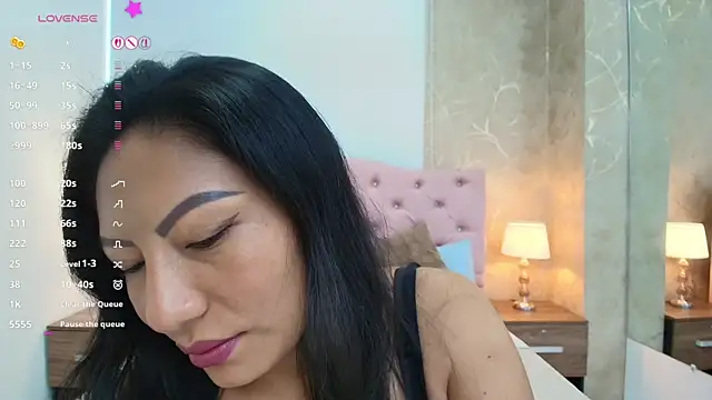 isis choi online show from July 2026 07:25:01 PM
