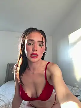 Charliedarkx online show from June 2026 07:35:01 PM