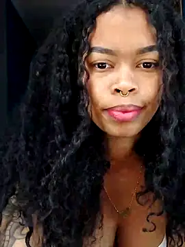 Snapshot of caroline_brunete chatting on June 2026 02:38:01 PM caroline brunete online show from June 2026 02:38:01 PM
