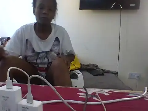 Lovergirlcute online show from June 2026 08:20:01 AM