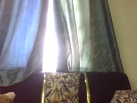 Lovergirlcute online show from July 2026 09:38:02 AM