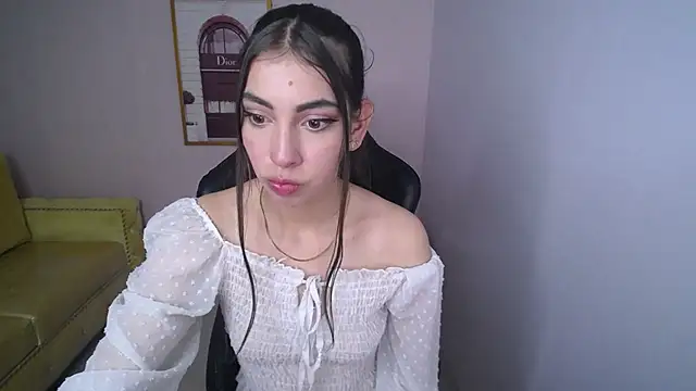 KiaraStar ch online show from July 2026 08:19:01 PM
