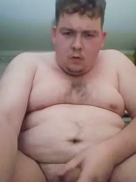 XlucraschX online show from June 2026 11:16:01 PM