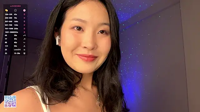 GertrudeJohnson online show from July 2026 06:05:02 PM