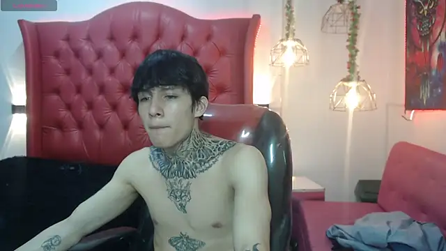 Snapshot of Cry_thereal chatting on July 2026 10:01:02 PM Cry thereal online show from July 2026 10:01:02 PM