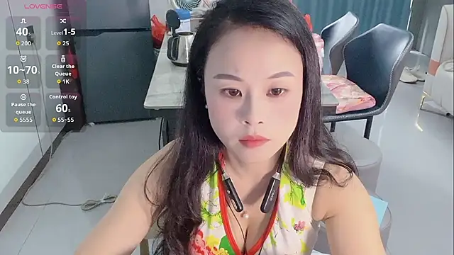 Snapshot of Miduo-baby chatting on July 2026 03:49:01 AM Miduo-baby online show from July 2026 03:49:01 AM