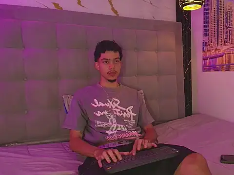 thiago preston online show from June 2026 07:45:01 PM