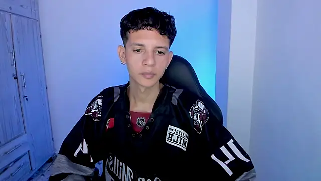 tylerrnova online show from July 2026 03:23:01 AM